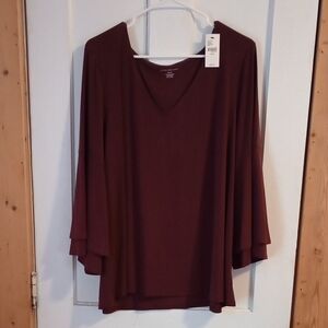 Women's V-Neck Burgundy Top